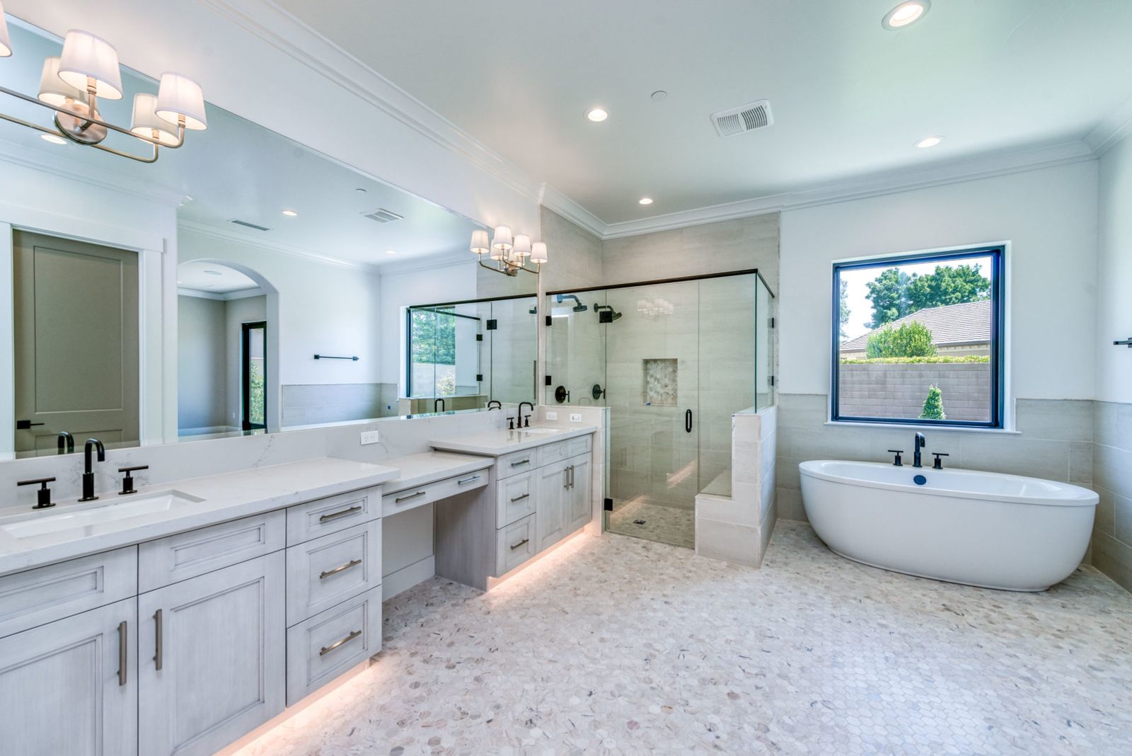 Valerie Estates